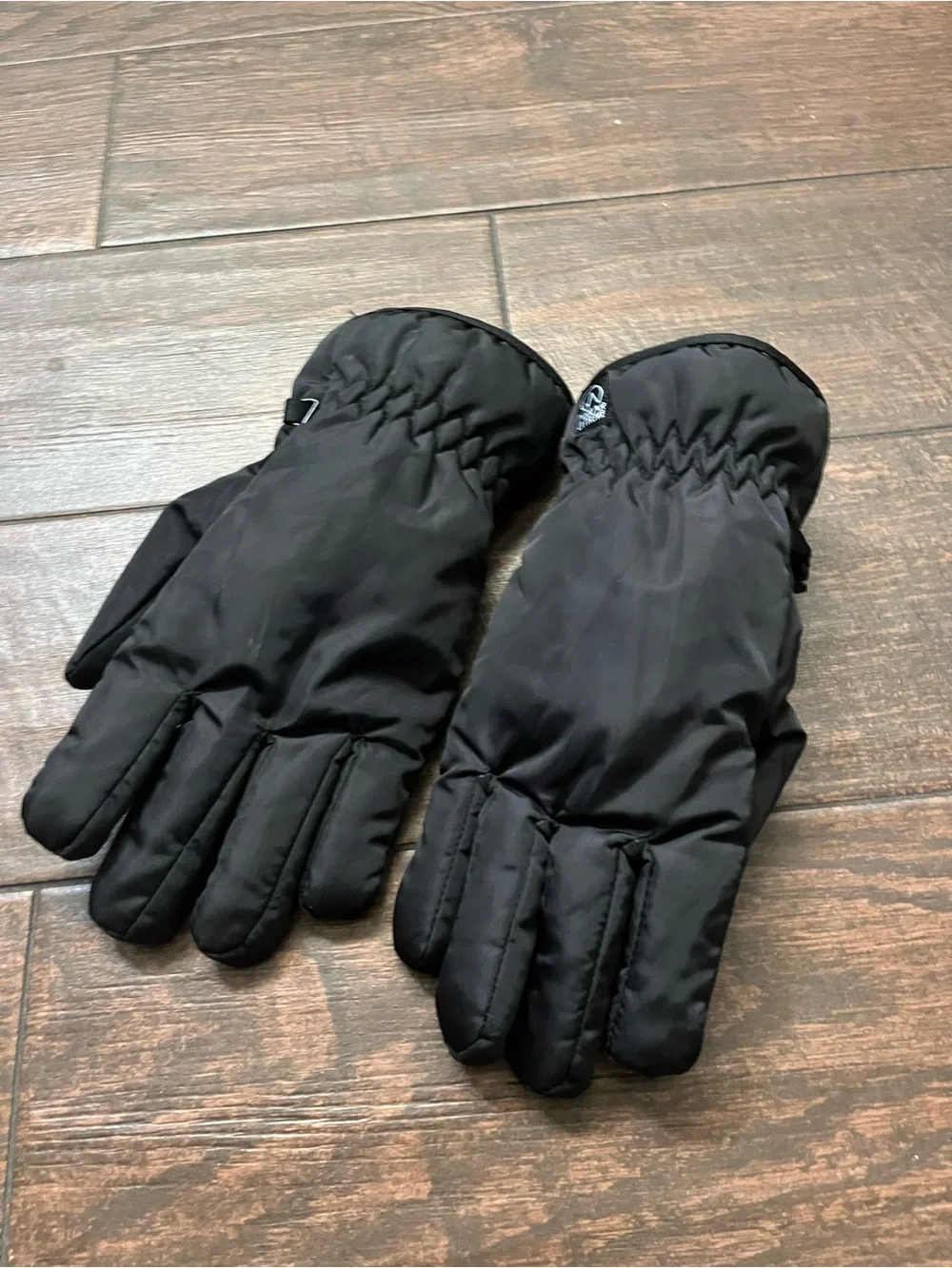 Black Insulated Winter Ski Gloves